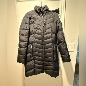 Eddie Bauer Women's Black Puffer Jacket